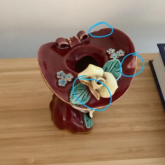 the most charming vintage woman with a hat ceramic vase - Picture 4 of 4